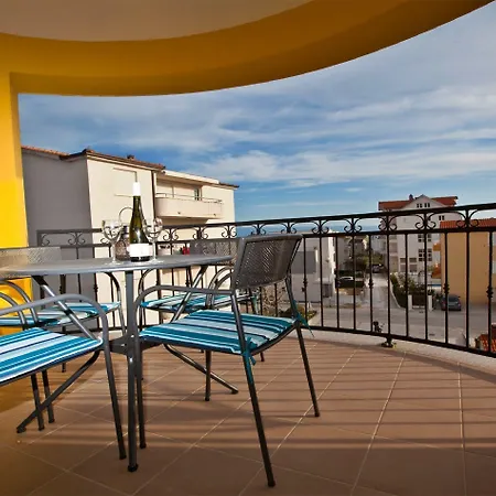 Apartamento Roses Stobrec *