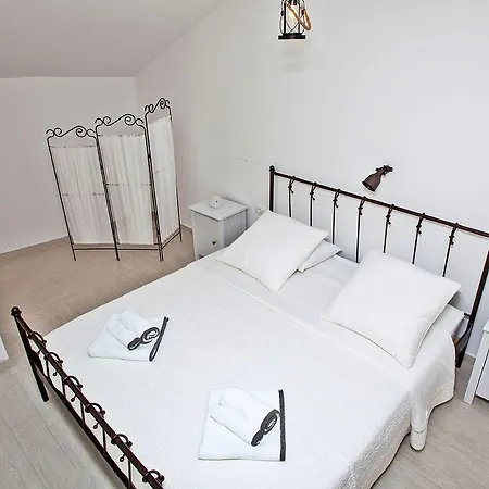 Roses Stobrec ספליט